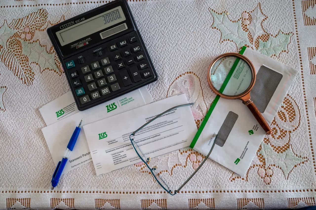 Czy trzynasta emerytura wlicza się do dochodu? Sprawdź, co musisz wiedzieć