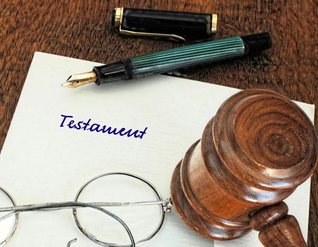 Jak długo jest ważny testament własnoręczny? Uniknij błędów i strat
