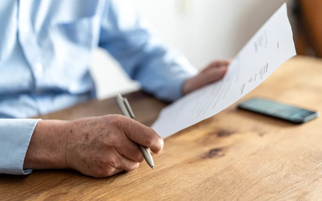 Jak przejść na rentę: kluczowe kroki i dokumenty, które musisz znać