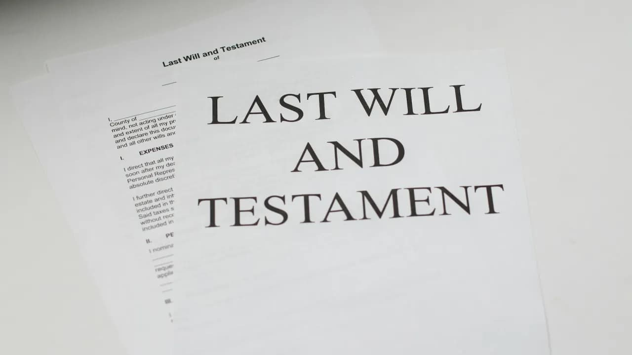 Kto może podważyć testament i jakie są tego konsekwencje?