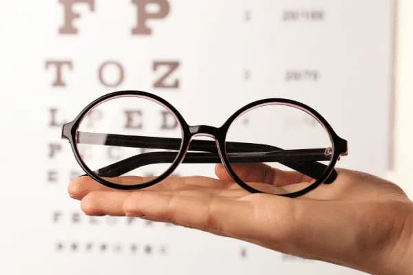 Jakie wady wzroku kwalifikują do renty? Sprawdź, czy się kwalifikujesz