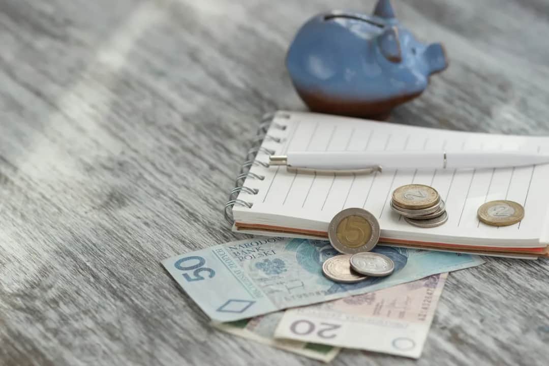 Ile wynosi renta socjalna z MOPS? Prawda o wysokości świadczenia