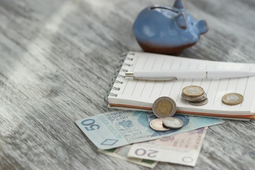 Ile wynosi renta socjalna z MOPS? Prawda o wysokości świadczenia