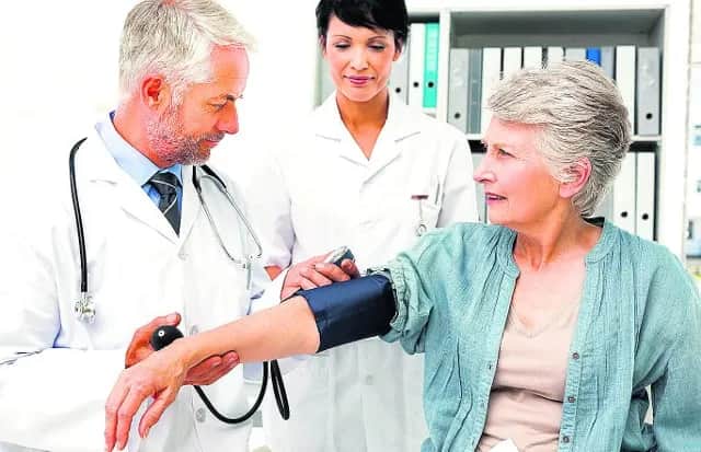 Jakie czynniki decydują o wysokości renty chorobowej w Polsce?