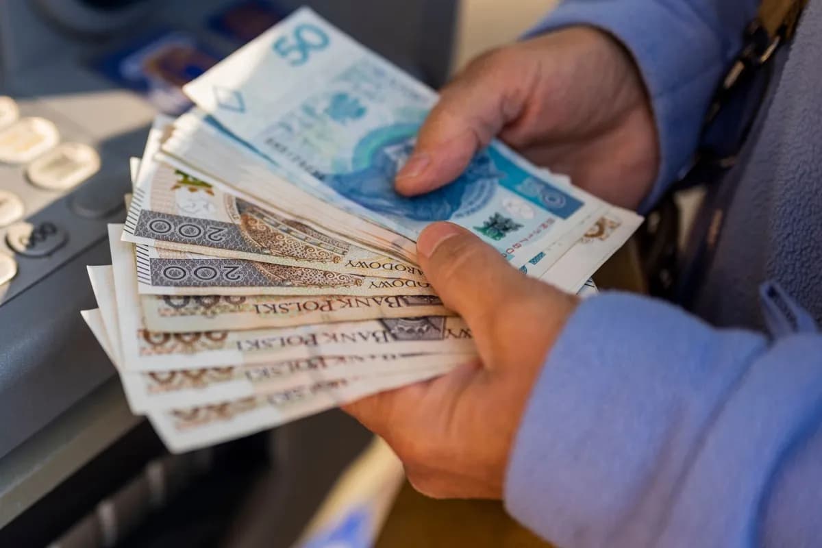 Jaki dodatek do emerytury za urodzenie 2 dzieci? Sprawdź, co przysługuje