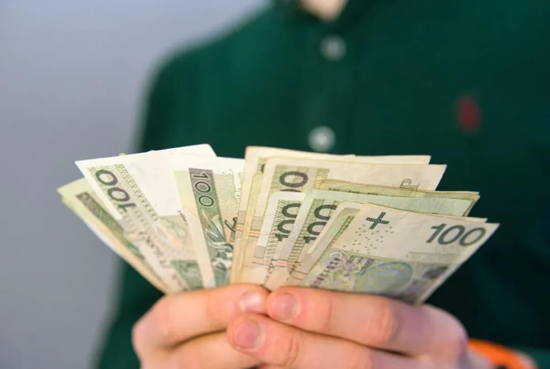 Ile jest renty rodzinnej? Sprawdź, jak obliczyć jej wysokość