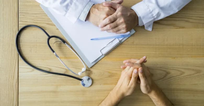 W jakim wieku renta na stałe? Poznaj kluczowe warunki i zasady