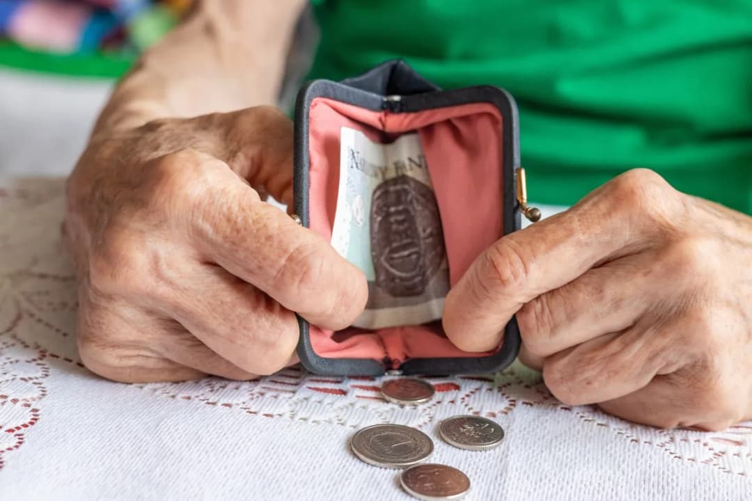 Od czego zależy wysokość renty? Kluczowe czynniki, które musisz znać