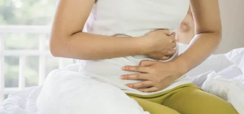 Skuteczne metody, jak leczyć zaparcia u osób starszych i poprawić komfort życia