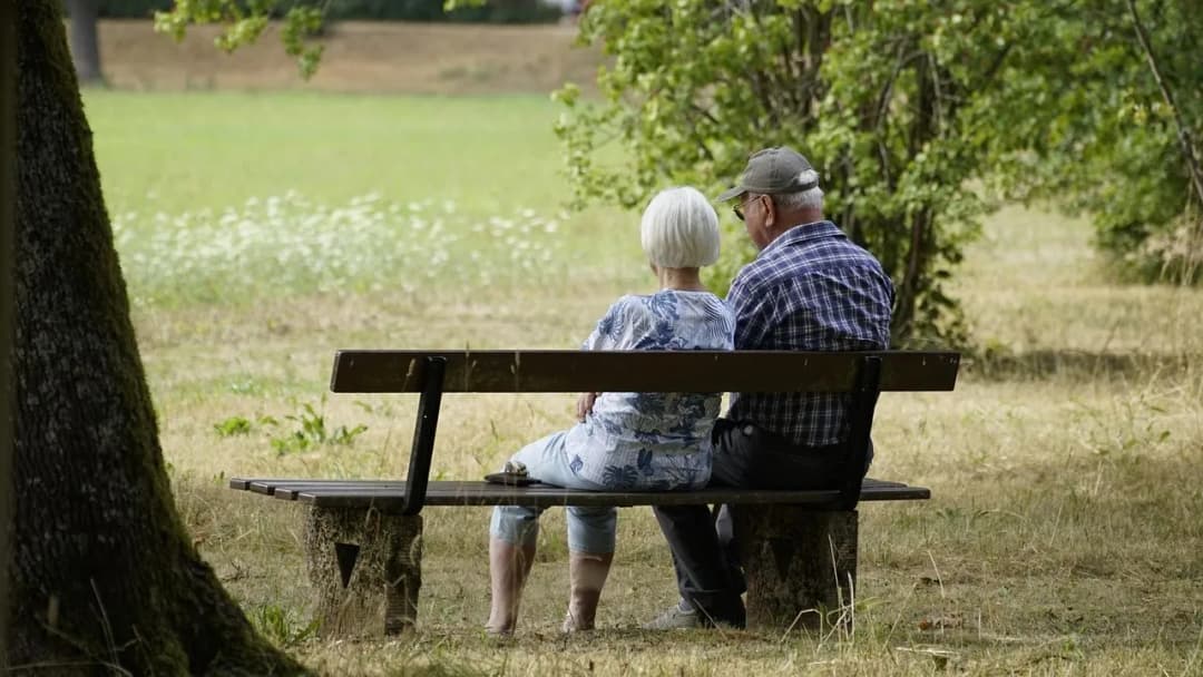 Renta czy emerytura co korzystniejsze – uniknij finansowej straty