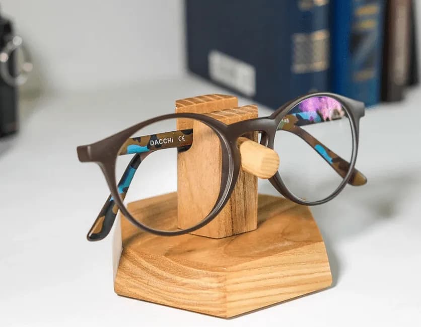 Co kupić na odejście na emeryturę? Najlepsze pomysły na prezenty